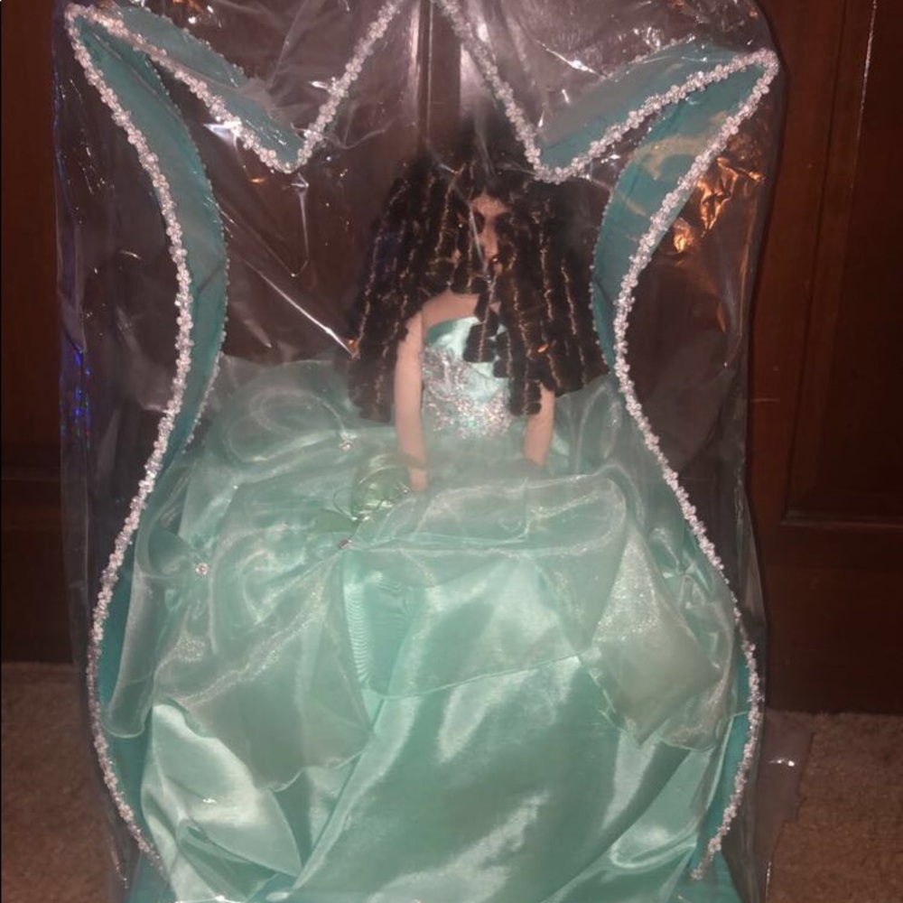 Mint quince doll